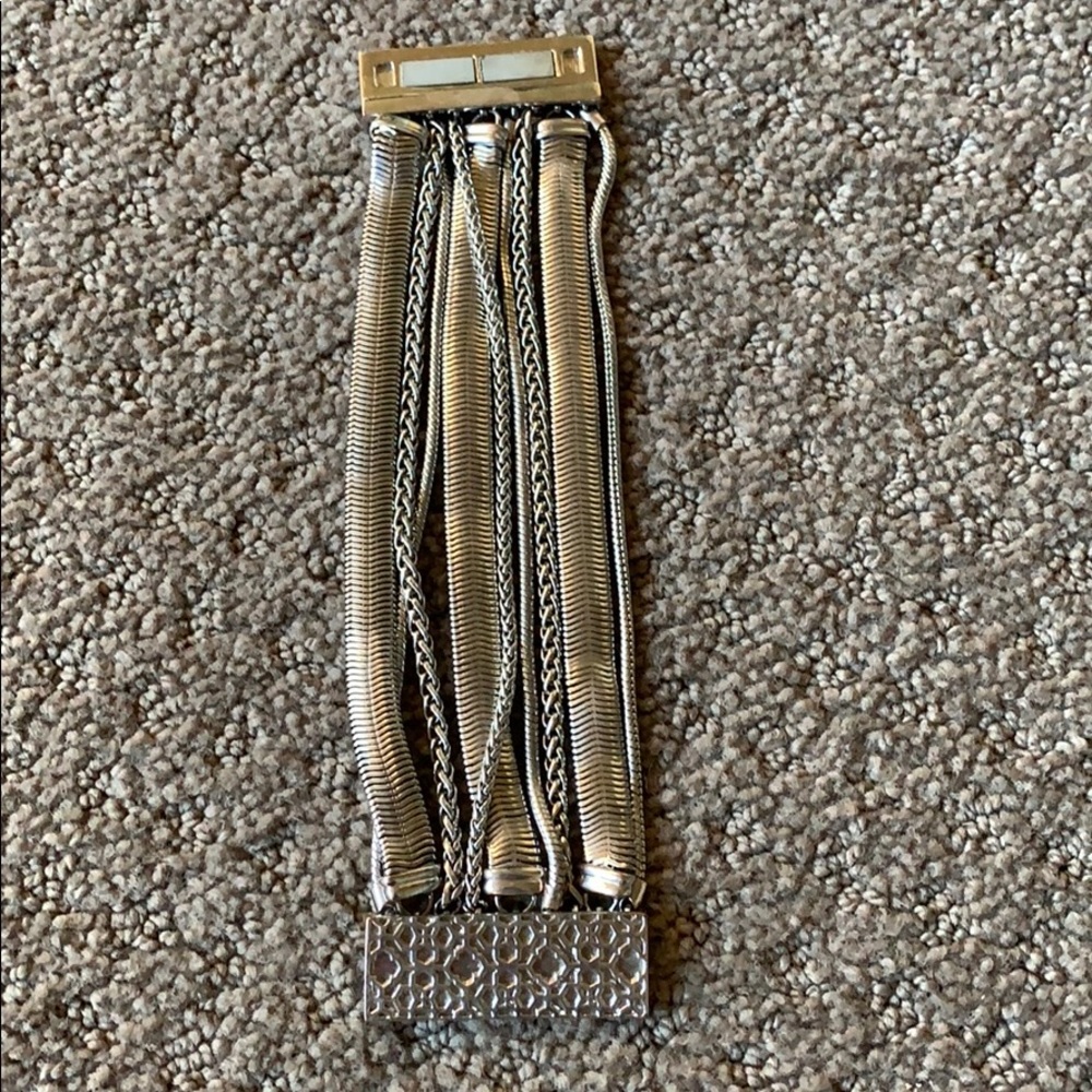 Kendra Scott bracelet